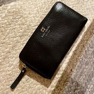 Kate Spade Cobble Hill Lacey Black Leather Wallet